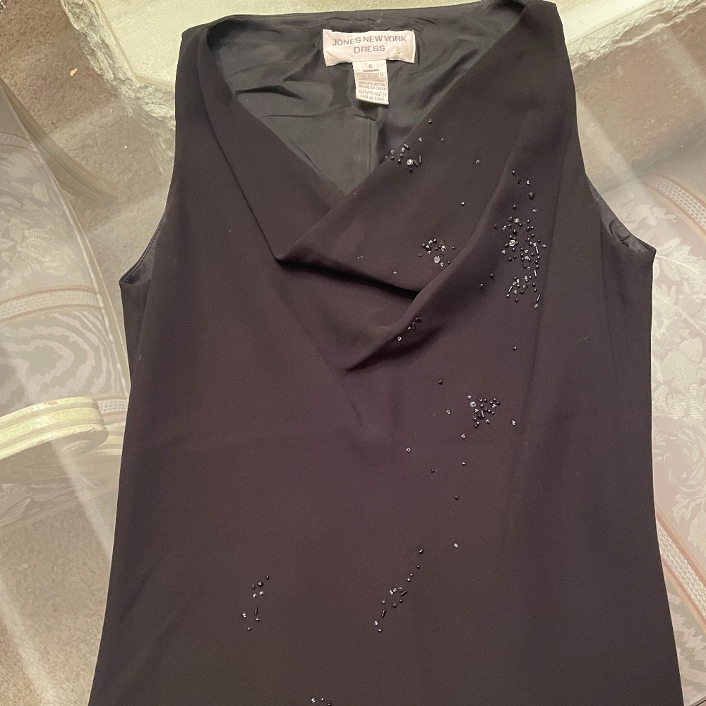 Jones New York Beaded Sleeveless Top Sz. 6